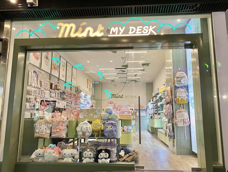 mint-my-desk