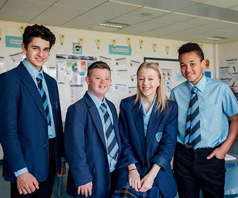 Looksmart Uniform Promo