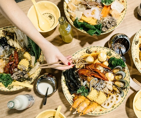 Dragon Hot Pot Store Open at QV